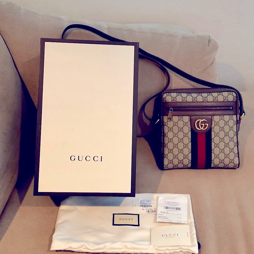 GG Small Messenger Bag